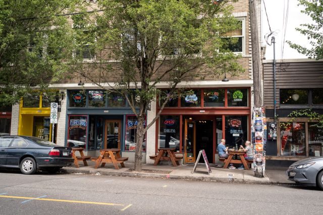 Bars North Miss Ave Justin Katigbak Travel Portland