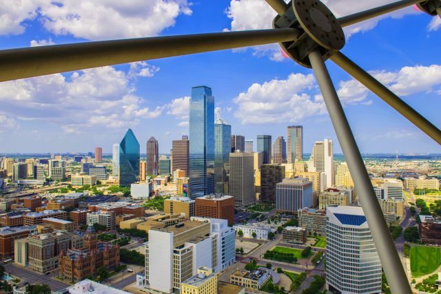 Dallas Skyline - GeO-Deck at Reunion Tower_rgb_l-d21b45d