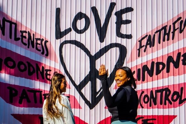 Heights_Mercantile_Love_Mural_3_SvWQMoI5TKn4b7fnwKTY-Gu18q0ABlZBh_rgb_l