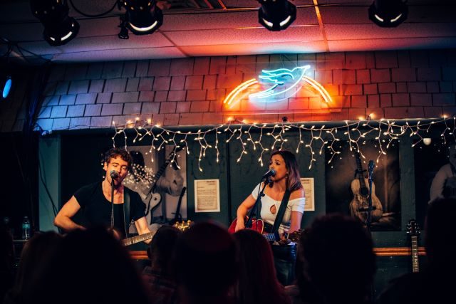 bluebird cafe interior